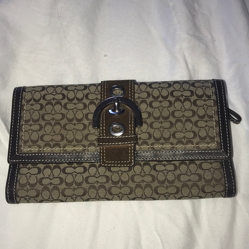 COACH wallet